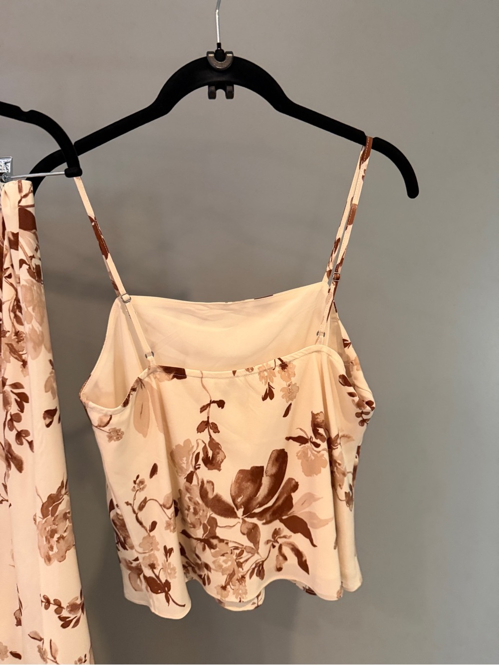 Abercrombie Brown Floral Faux Silk Cami & Maxi Skirt Set S/XS - Picture 4 of 6